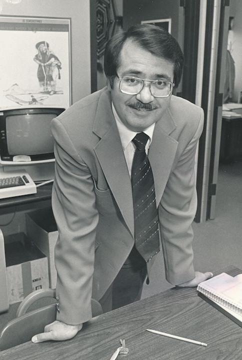 安东尼奥·埃斯奎贝尔(Antonio Esquibel)是密歇根州立大学丹佛分校Chicana/o研究的创始人