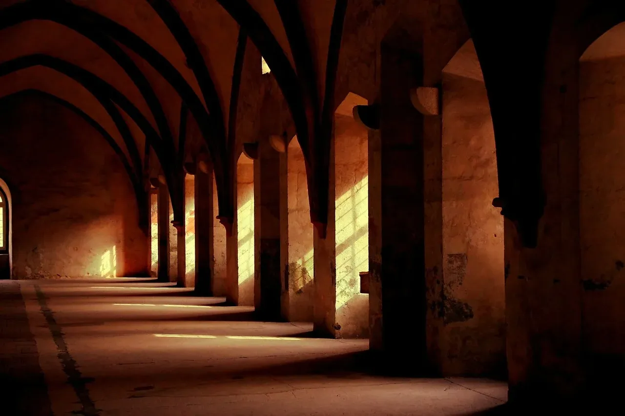 修道院的走廊